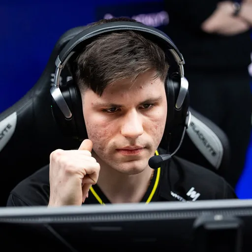 Photo of b1t